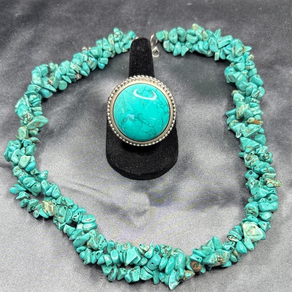 Chico's Turquoise Stone Necklace and Ring Set - Picture 1 of 2